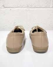 Vintage Tan Easy Spirit Anti-Gravity Shoes (6.5)
