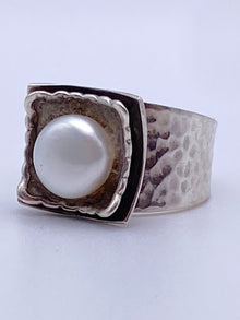 Modernist Hammered Sterling Silver Ring with Freshwater Pearl