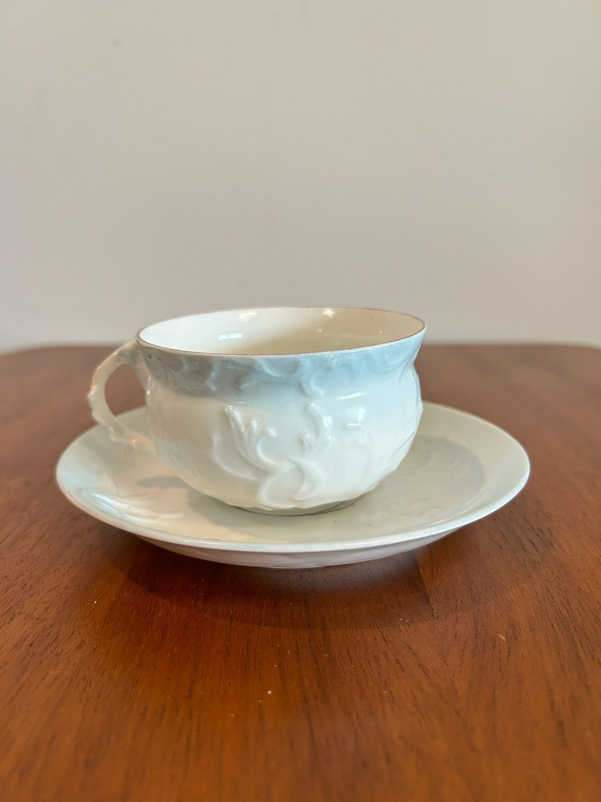 Porcelain Tea Cup Set