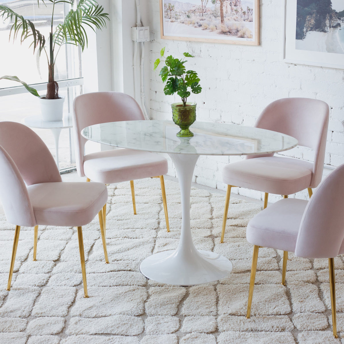 Daisy Faux Marble 48 in Oval Dining Table