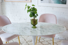 Daisy Faux Marble 48 in Oval Dining Table