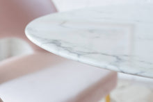 Daisy Faux Marble 48 in Oval Dining Table