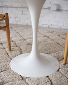 Daisy Faux Marble 36 in Dining Table, White