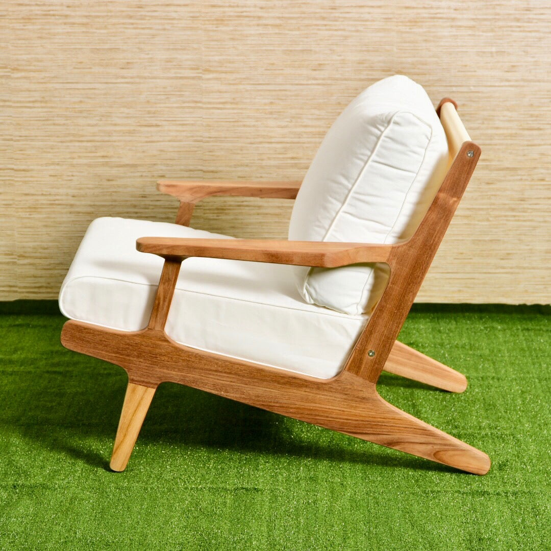 Outdoor Teak Sleek Lounge Chair