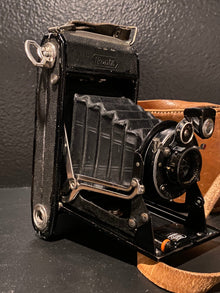 Zeiss Ikon Bellow Camera with Leather Case