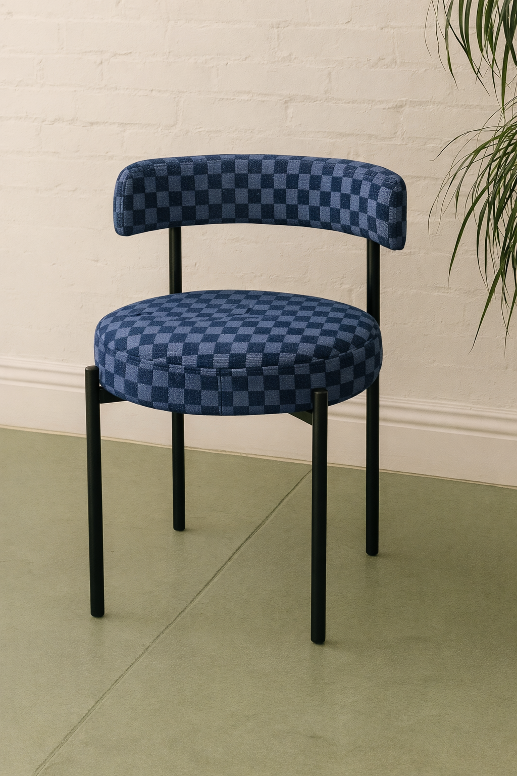 Houndstooth Dining Chair in Checker Ink