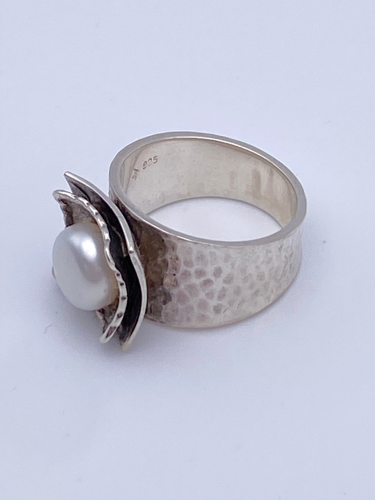 Modernist Hammered Sterling Silver Ring with Freshwater Pearl
