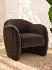 Capri Lounge Chair in Espresso