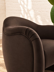 Capri Lounge Chair in Espresso