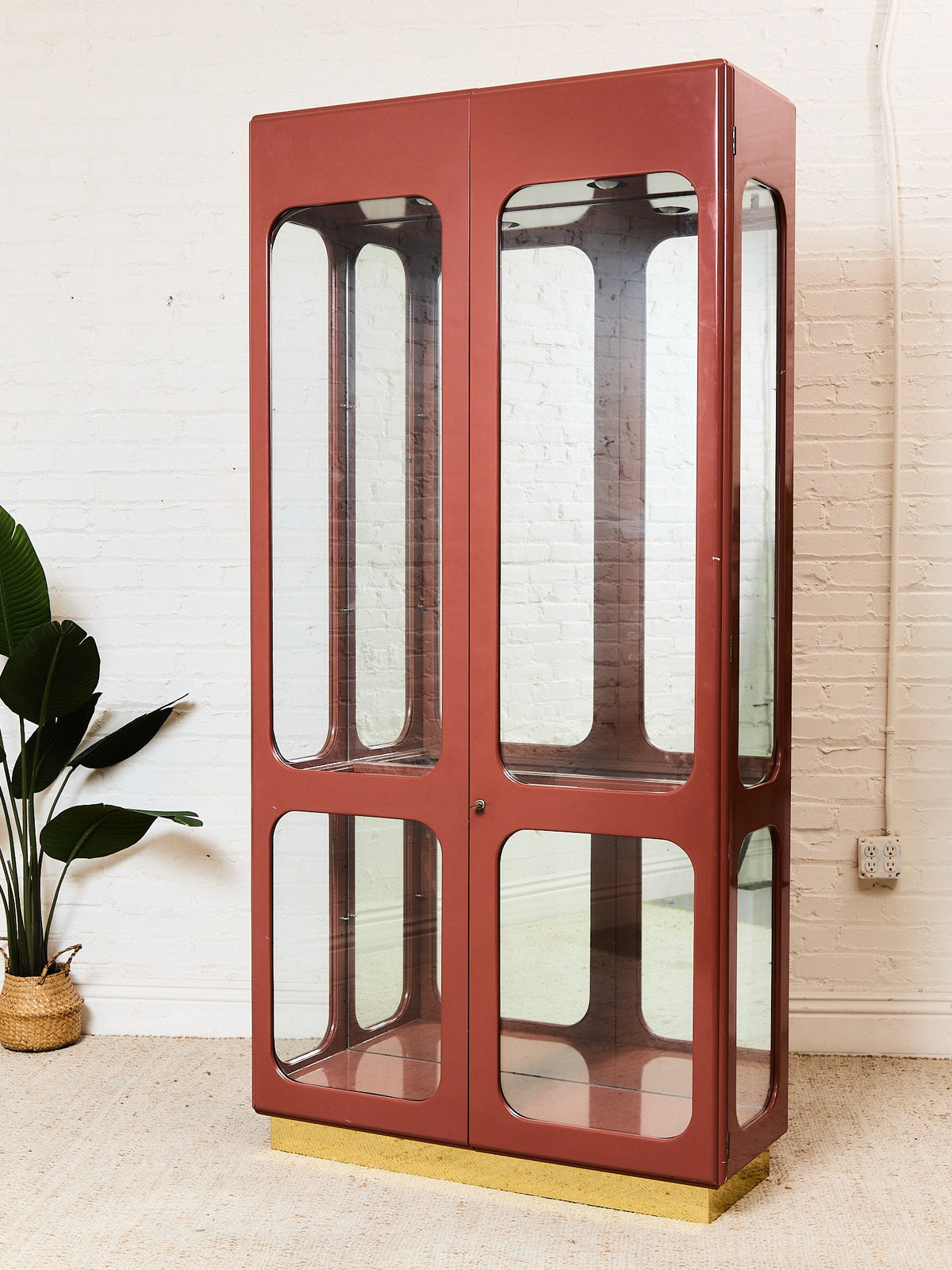 Italian 1970s Luxury Department Store Display Cabinet