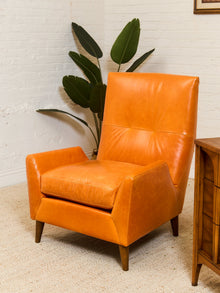 Maddox Chair in Monte Blanc Leather