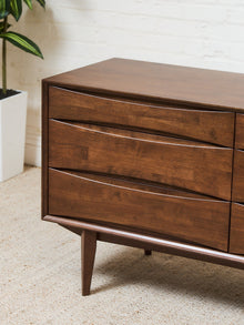 Solis 6 Drawer Dresser