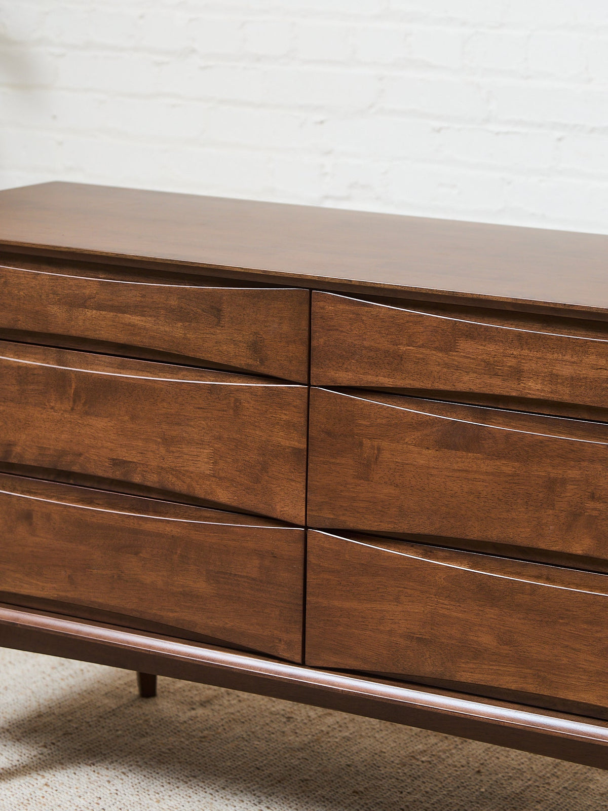 Solis 6 Drawer Dresser