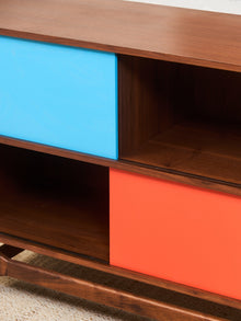 Aria Shelf with Scandi Base