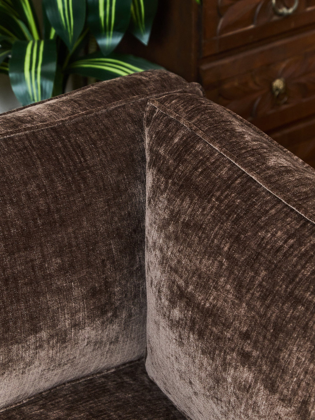Diana Modular 3 Piece Sofa in Espresso