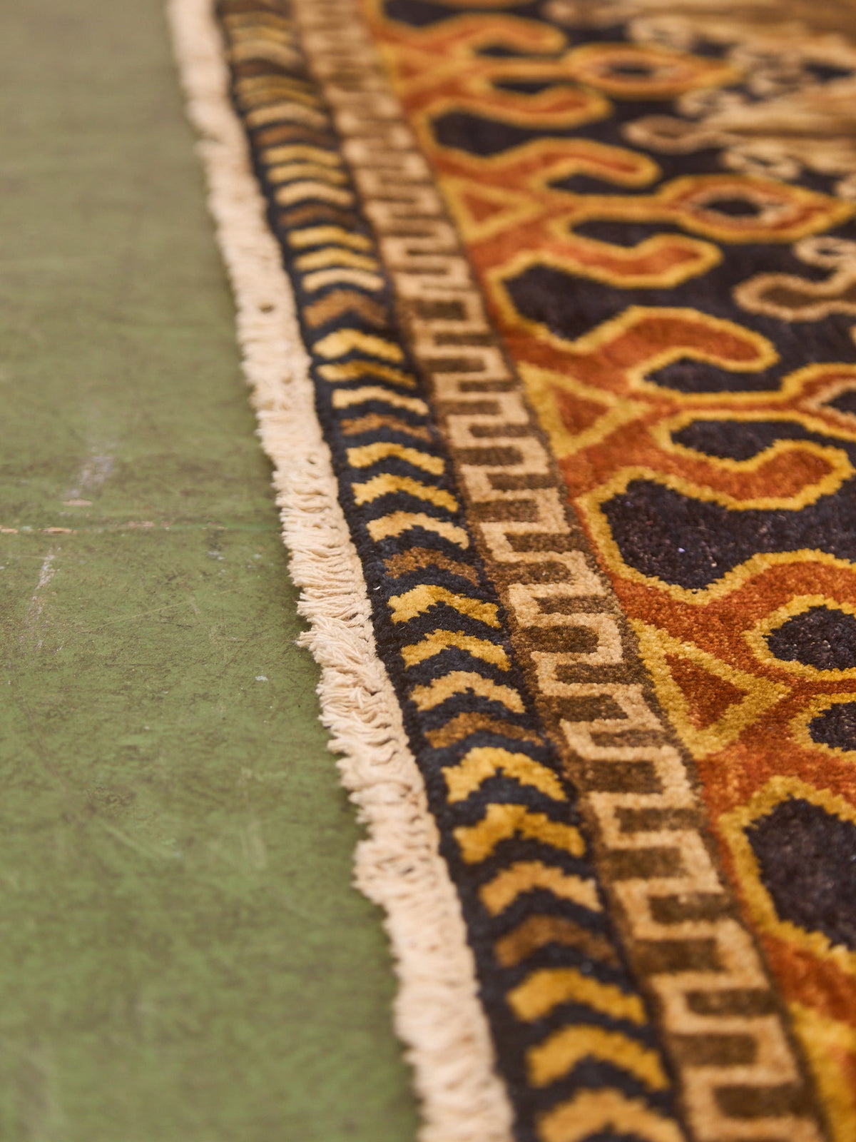 Hand Knotted Pak Kazak Rug Large
