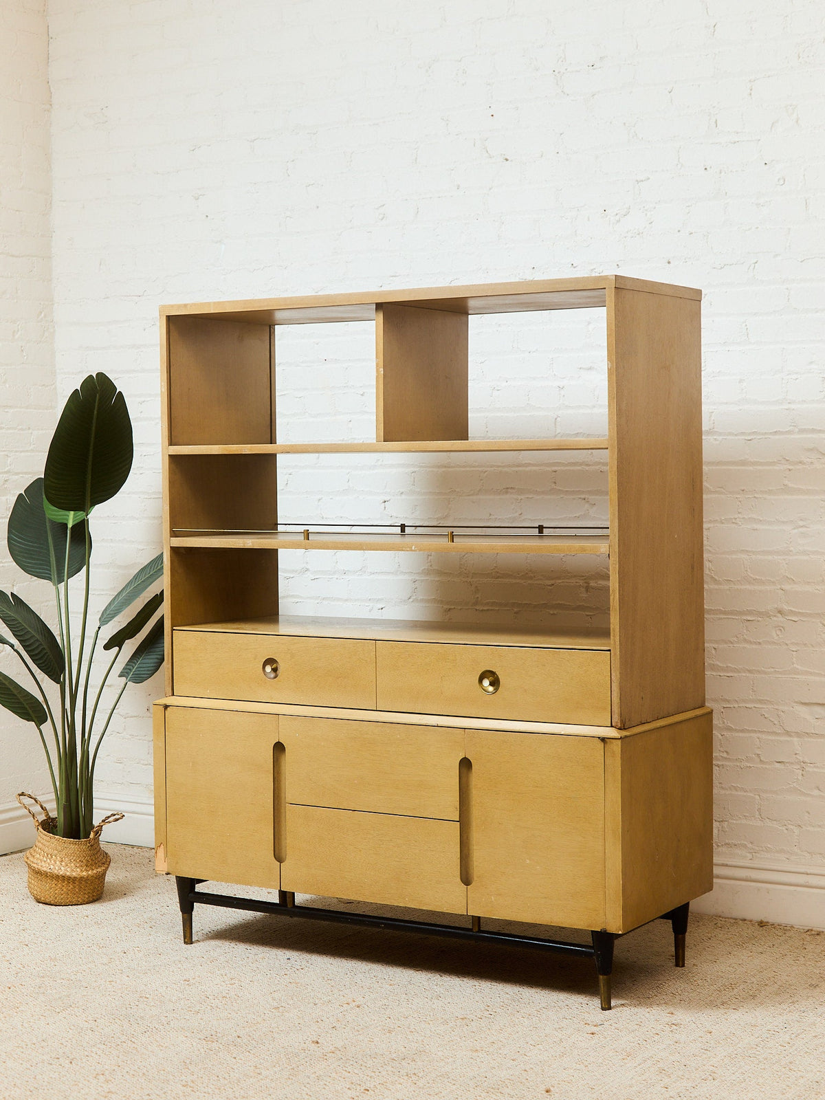 1960’s New England Mason Hutch Bar