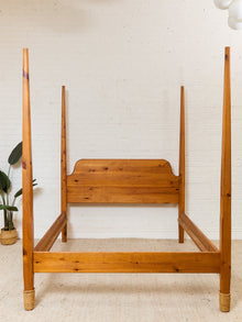 Pine Rustic Vintage Bed and Post