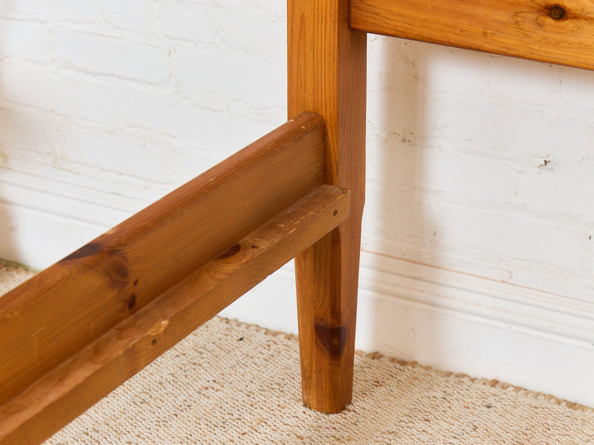 Pine Rustic Vintage Bed and Post