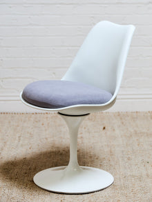 Single Swivel Chair