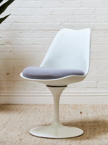 Single Swivel Chair