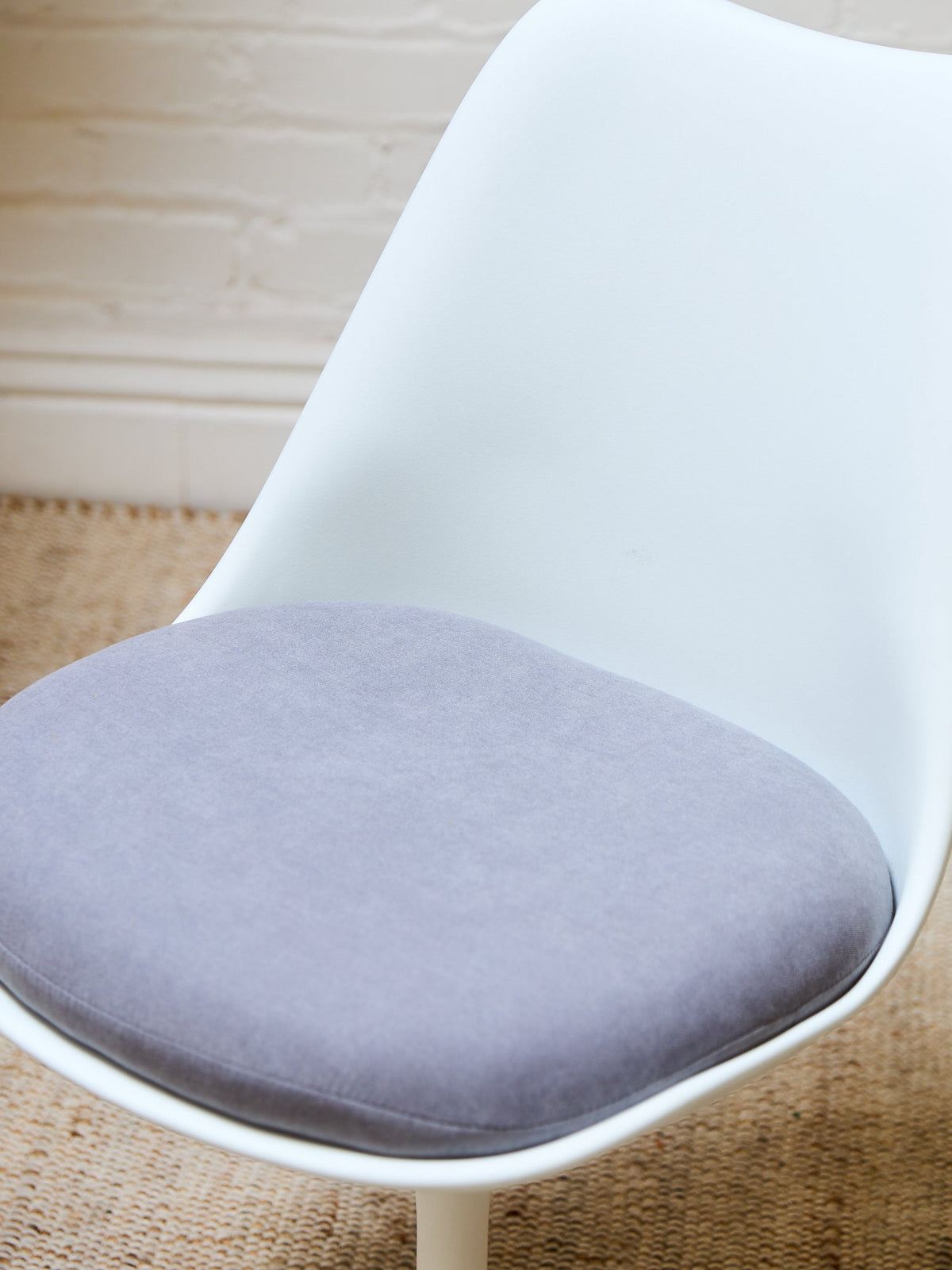 Single Swivel Chair