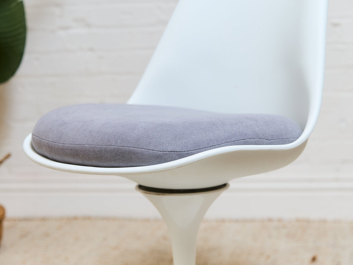 Single Swivel Chair