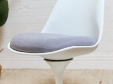 Single Swivel Chair
