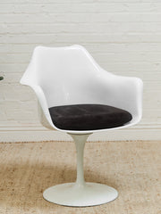 Set of 4 Swivel Tulip Style Chairs