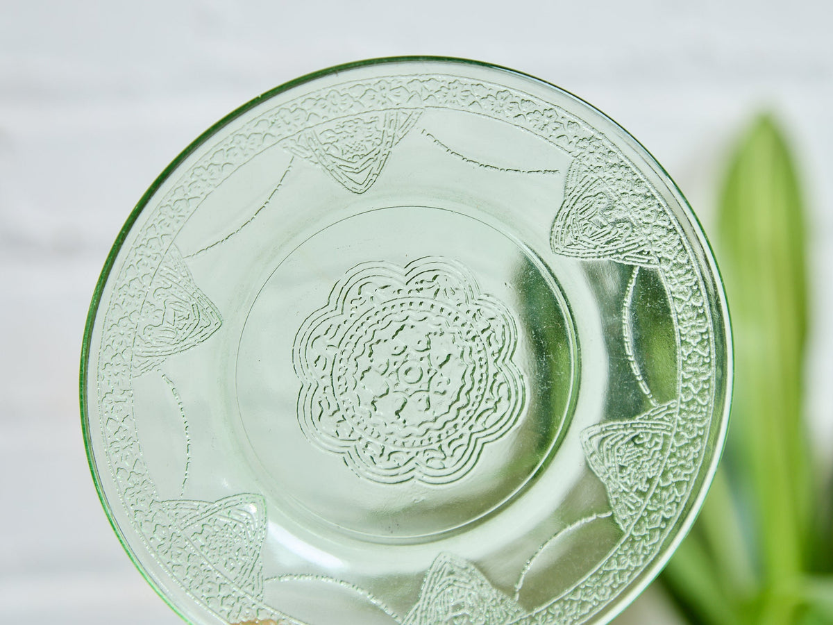 Set of Four Decorative Uranium Plates