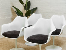 Set of 4 Swivel Tulip Style Chairs
