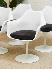 Set of 4 Swivel Tulip Style Chairs