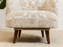 Sabin Swivel Chair in Kali Porclain