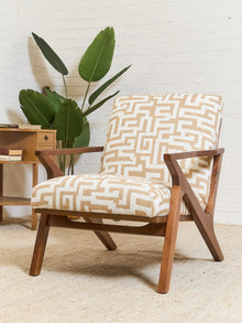 Zayden Lounge Chair in Jasper Desert