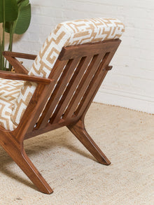 Zayden Lounge Chair in Jasper Desert