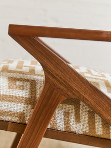 Zayden Lounge Chair in Jasper Desert