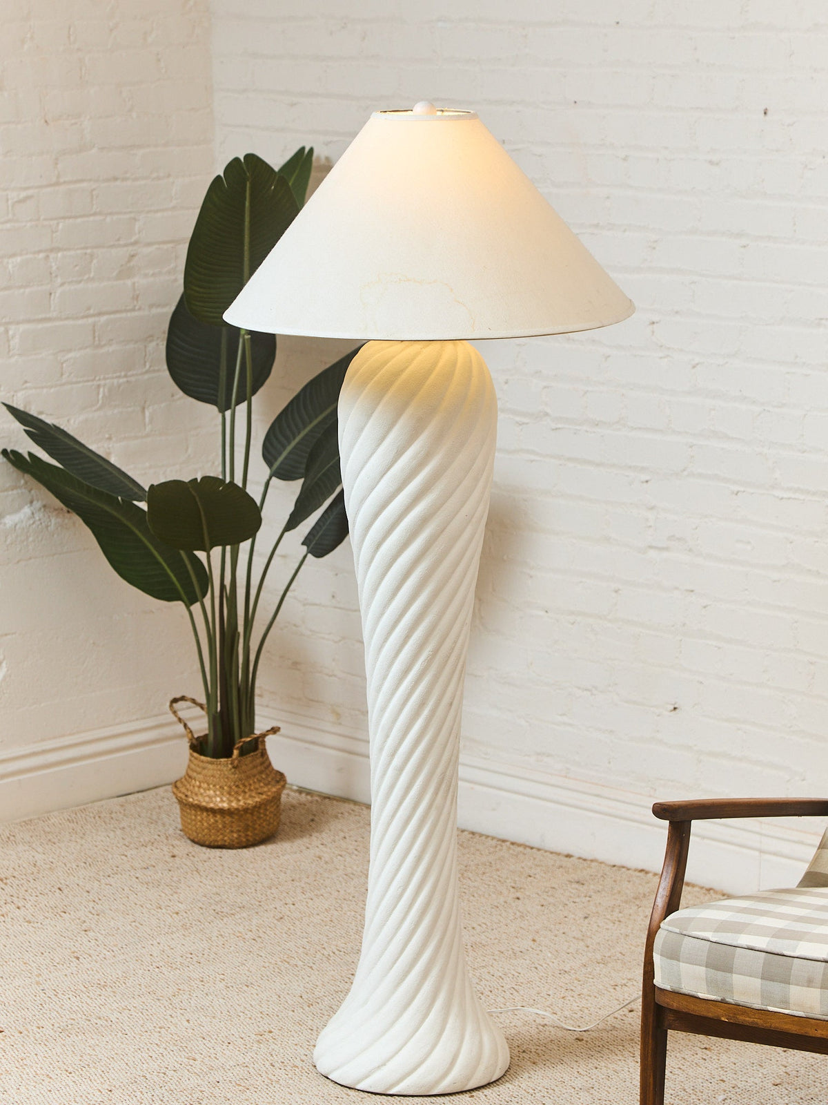 Post Modern Twisted plaster Floor Lamp
