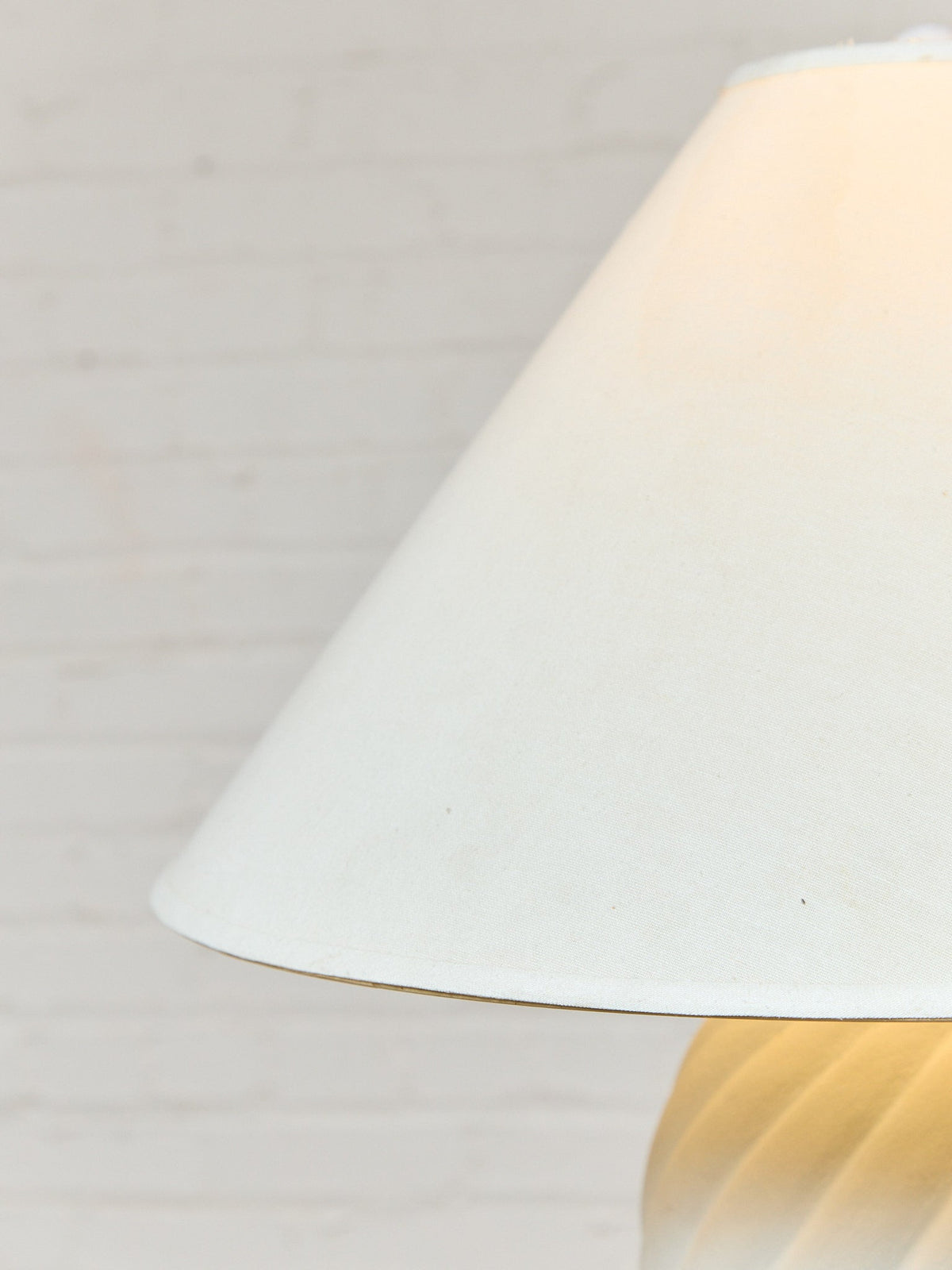 Post Modern Twisted plaster Floor Lamp