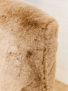Maddox Chair in Faux Fur Fawn