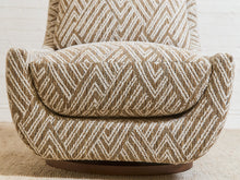 Atlas Swivel Chair in Joplin Burlap