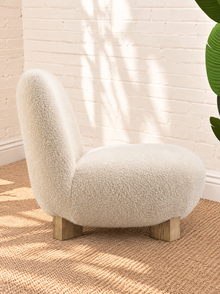 Estelle Lounge Chair in Oatmeal