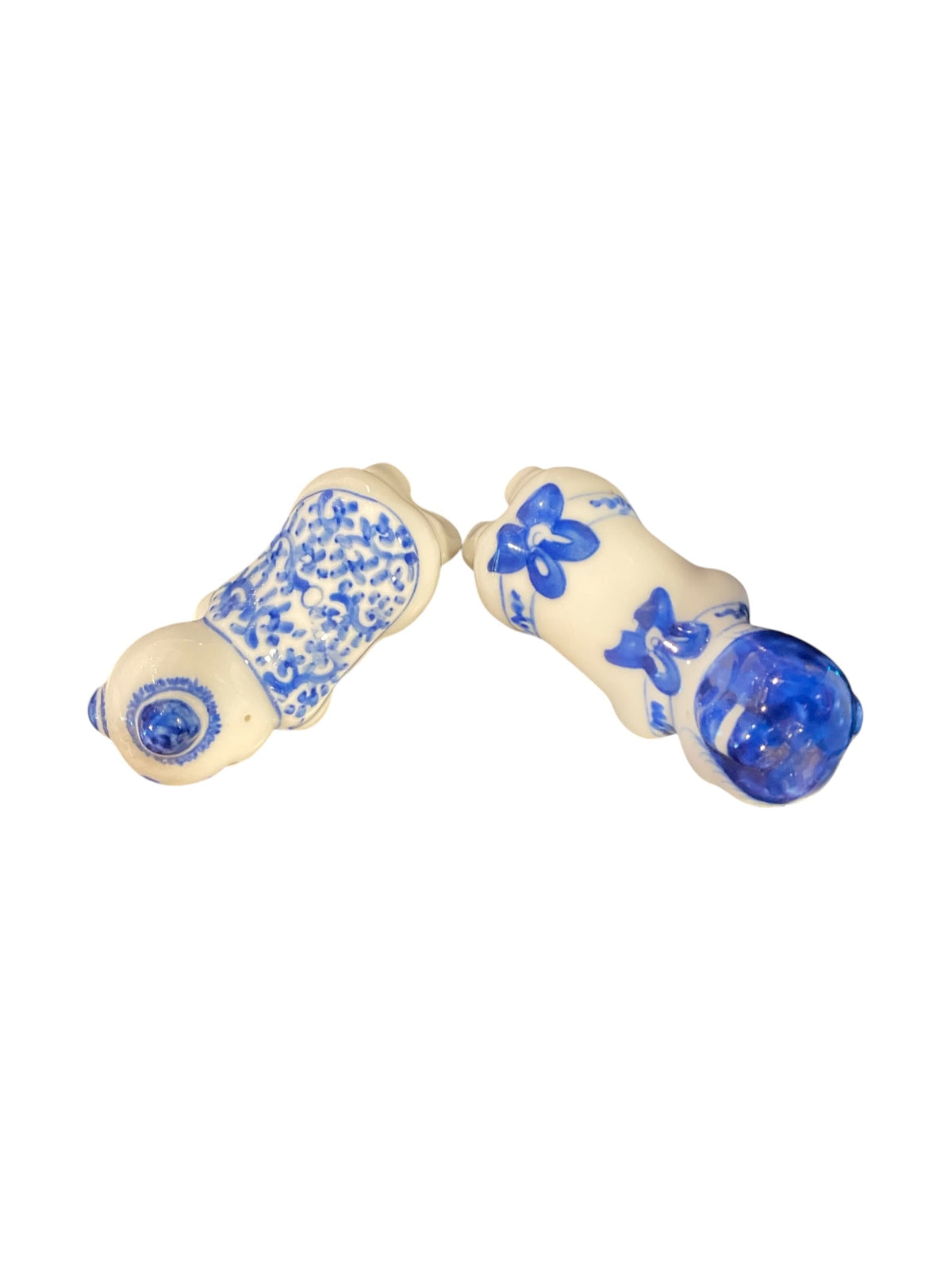 Pair of Blue and White Figures Chopstick Rests