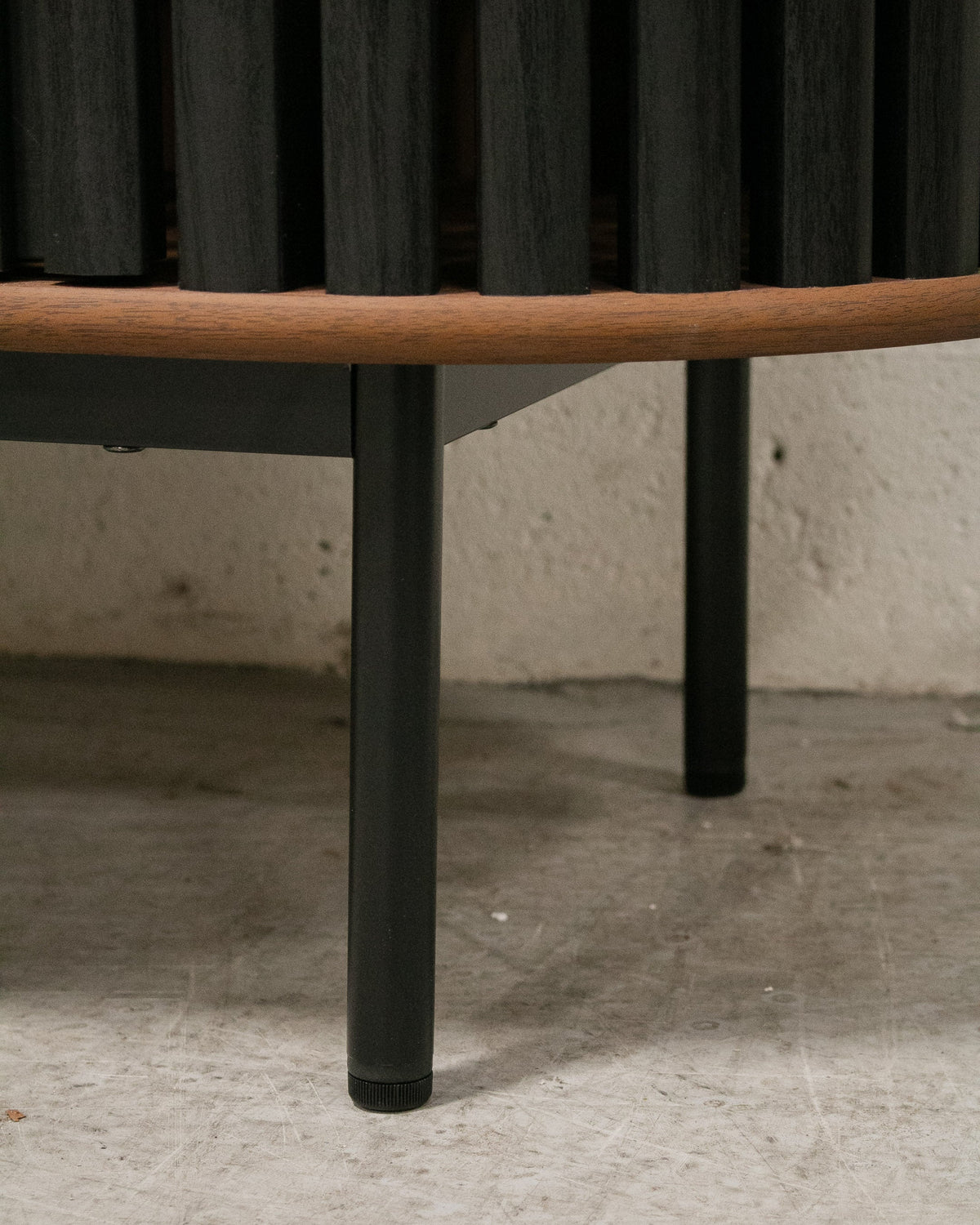 Johannesburg Buffet Credenza in Black & Walnut