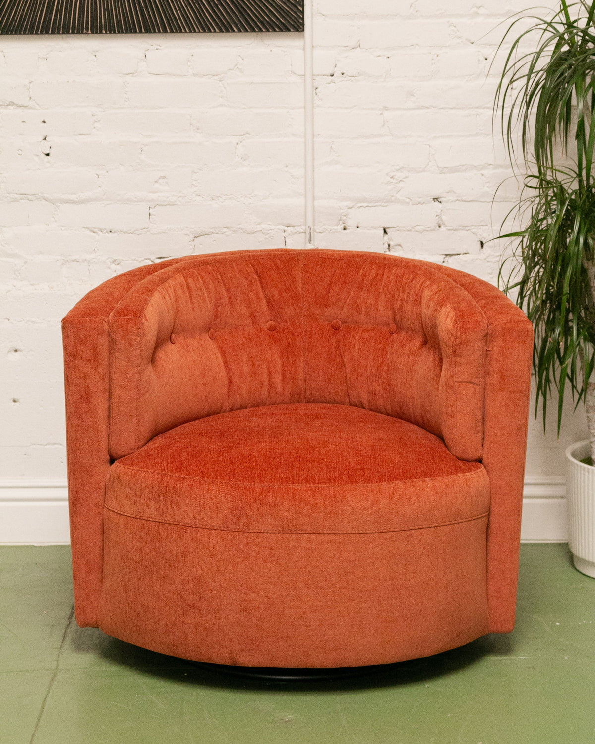 Babita Swivel in Lovely Russet