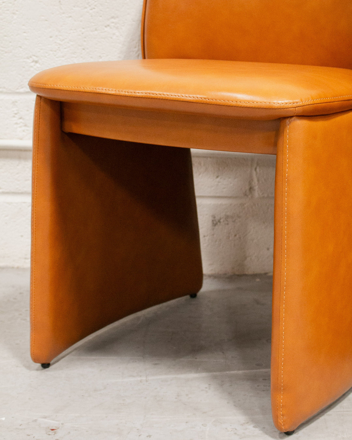Comet Chair in Tan