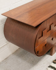 Toscana Dresser