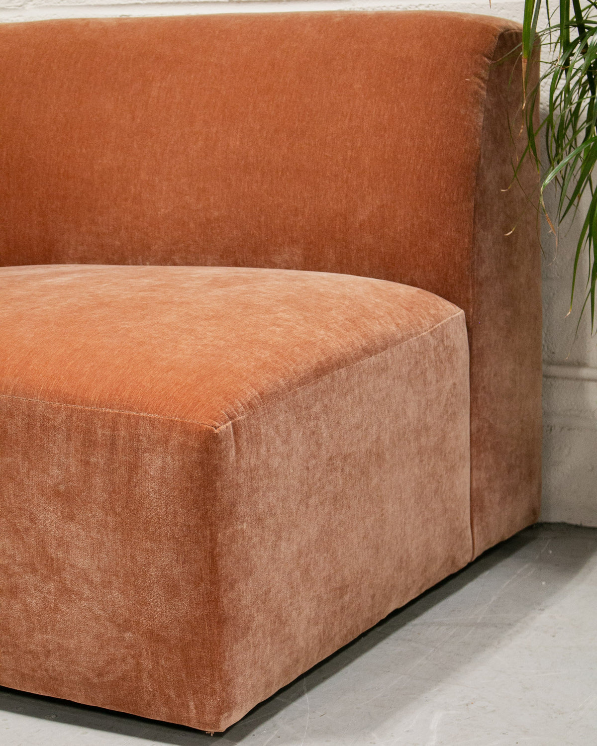 Bonnie Modular Corner in Amici Ginger