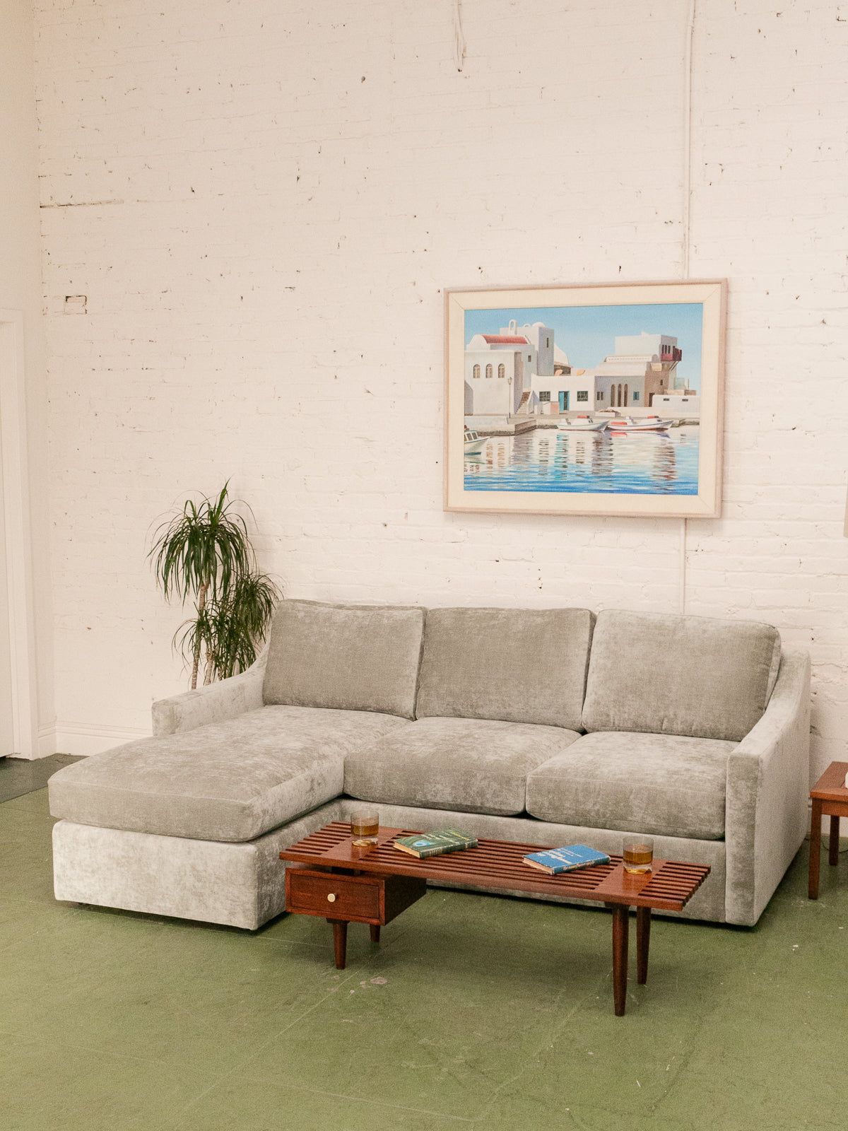 Hauser Sectional Sofa in Bianca Willow