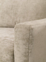 Hauser Sectional Sofa in Bianca Willow