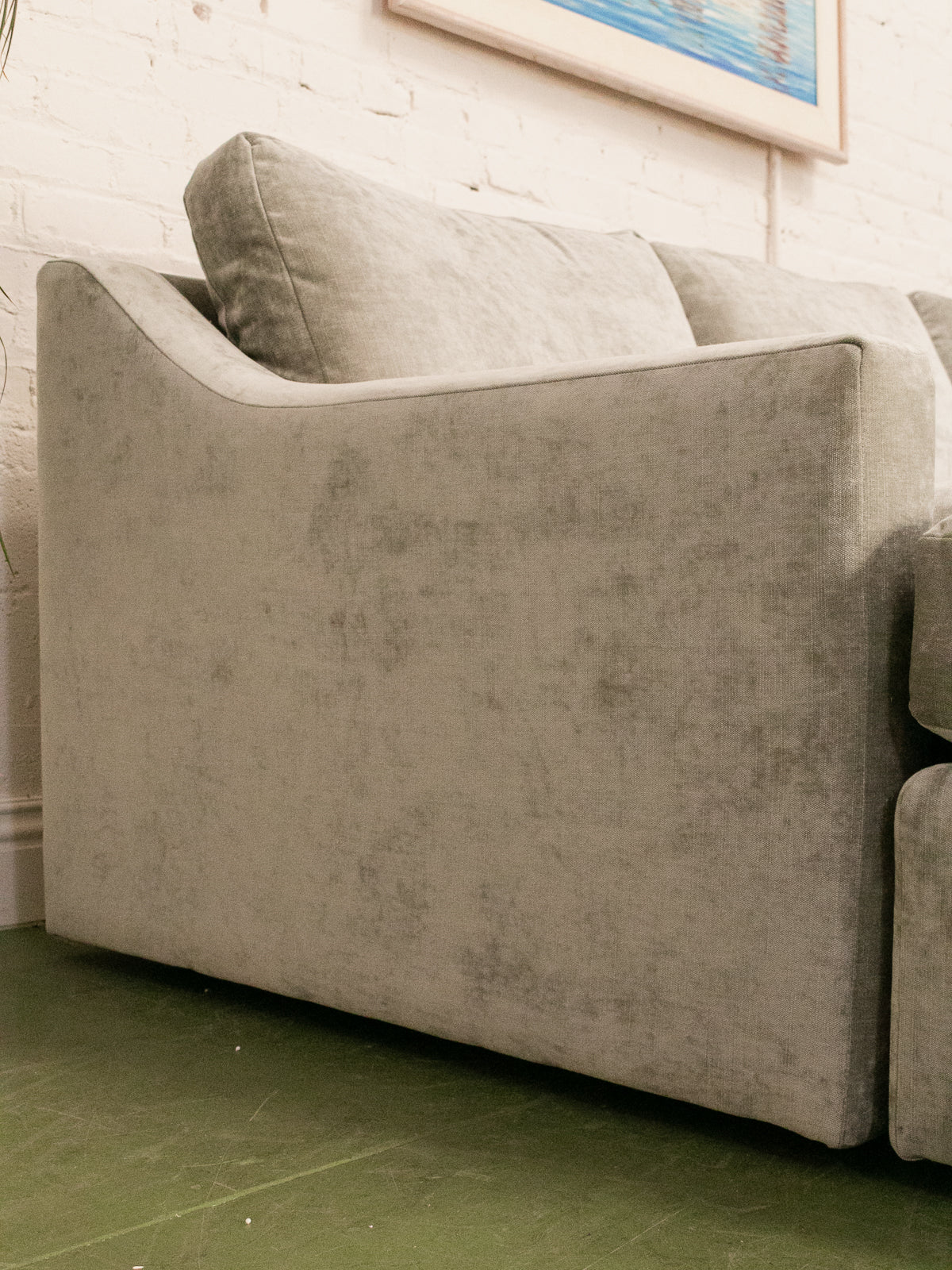 Hauser Sectional Sofa in Bianca Willow